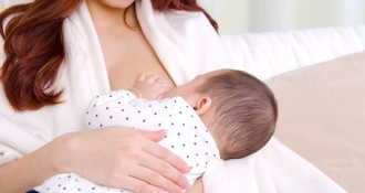 7 Cách hỗ trợ trị táo bón cho mẹ sau sinh hiệu quả tại nhà 7 Cách hỗ trợ trị táo bón cho mẹ sau sinh hiệu quả tại nhà